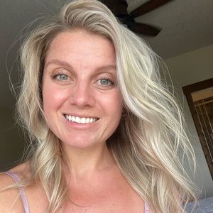 Meet your Posher, Lindsey